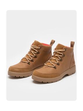 ★ Billabong Women’s Aurora J Gorpcore Traction Grip Boots - Light Brown ★